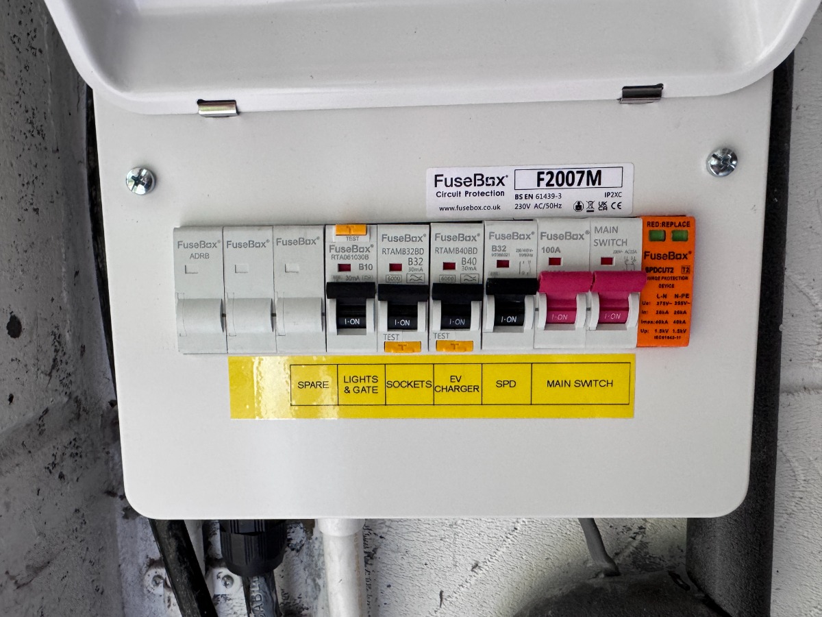 Electrician: Image 8